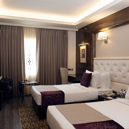Zone By The Park, Jammu Hotel Exterior photo